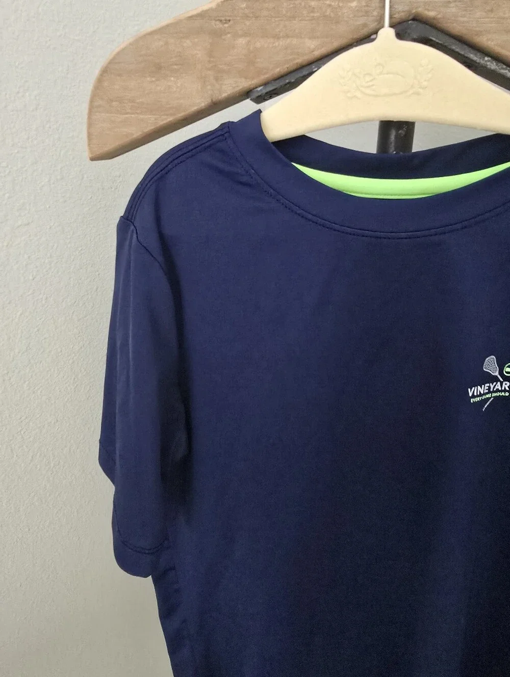 Vineyard Vines Navy Tee with Lime Accent Boys Size 5